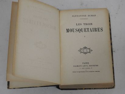 DUMAS (Alexandre). OEuvres: Les trois mousquetaires...
