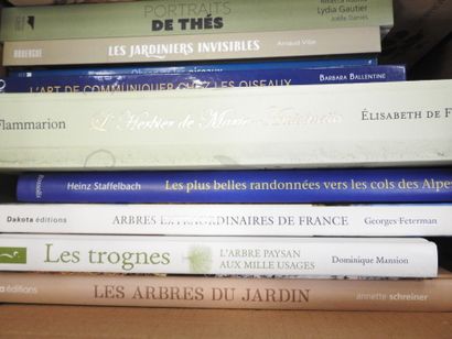 [NATURE]. 15 volumes sur les animaux et herbiers...