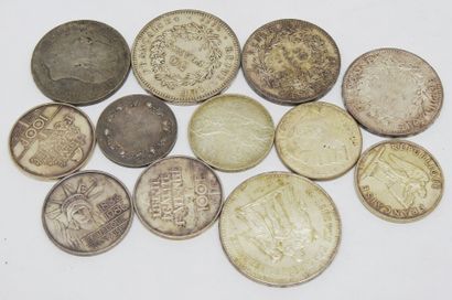 FRANCE
Reunion of silver coins including...