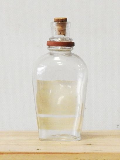 Chartreuse
Glass flask, 