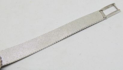 OMEGA
All 18K gold ladies' watch, circular...