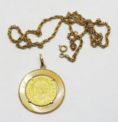 Pendant set in 18K gold with a 20-franc Napoléon...