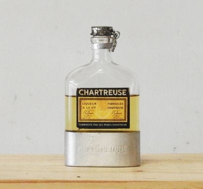 Chartreuse - Voiron
Yellow Chartreuse flask...
