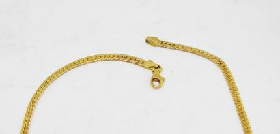 H. STERN
Collier or 18K et poinçons Maître...