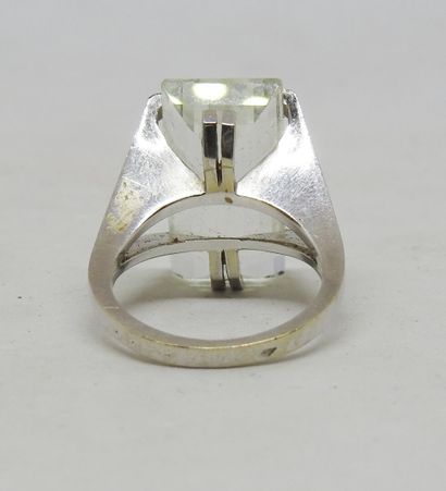 Work from the 70's
Ring set in 18 K gold...