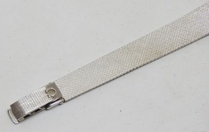 OMEGA
All 18K gold ladies' watch, circular...