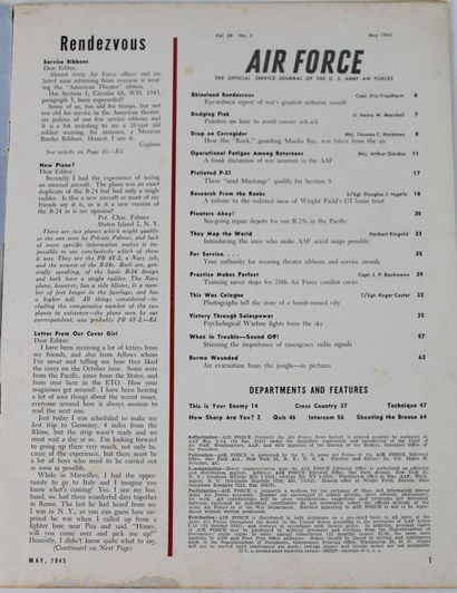 USA. Lot comprenant un numéro du magazine...