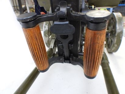 ARMES à FEU. URSS. Mitrailleuse lourde MAXIM...