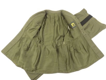 UNIFORMES. Vareuse modèle 1938 d'officier...