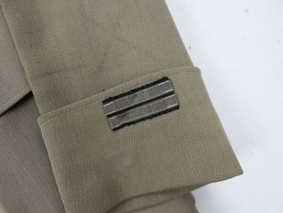 UNIFORMES. Vareuse modèle 1939 de lieutenant...