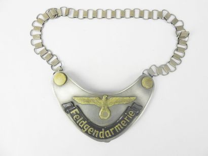 GERMANY. Zinc feldgendarmerie shrug, eagle...