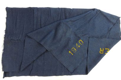 ÉQUIPEMENTS. Ensemble d'équipements: Couverture...