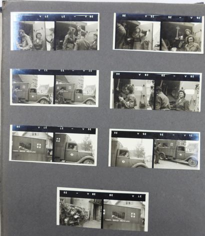 ALBUM PHOTOGRAPHIQUE. Ensemble de 4 albums...
