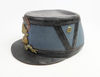 COIFFURES. Shako modèle 1872 d'élève de St...