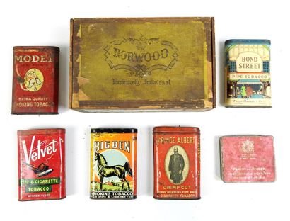 USA. Boites métalliques de tabac à rouler...
