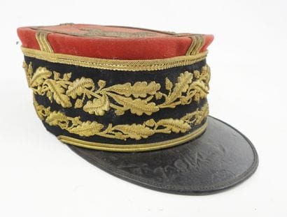 UNIFORMES. Tenue de général de division composée...