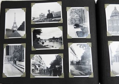 ANGLETERRE. Lot de quatre albums photos de...