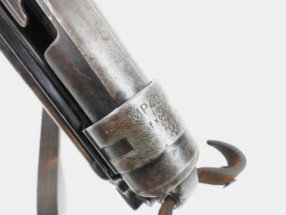ARMES à FEU. ALLEMAGNE. Pistolet-mitrailleur...