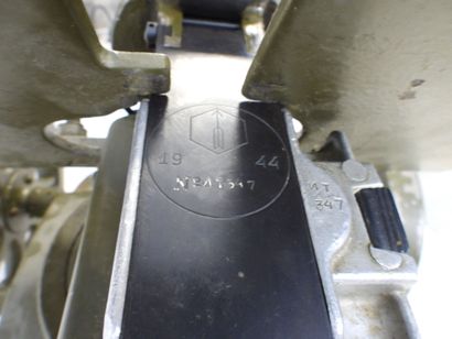 ARMES à FEU. URSS. Mitrailleuse lourde MAXIM...