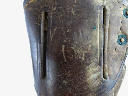 USA. Lot d'équipements composé d'un holster...