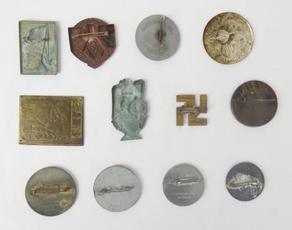 GERMANY. Set of 12 metal party day badges....