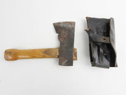 GERMANY. Hatchet with black leather case,...