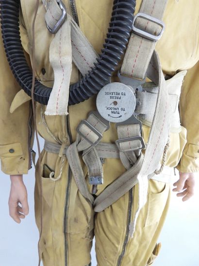 ANGLETERRE. MANNEQUIN d'observateur de la...