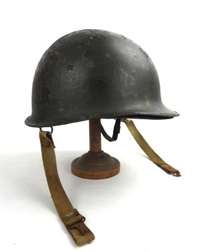 USA. Casque M1 modèle 43, jonc fermé à l'arrière,...