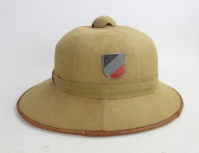 GERMANY. Luftwaffe troops' colonial helmet...
