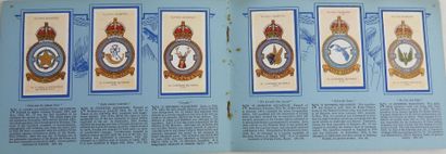ANGLETERRE. Lot de documents et d'objets...
