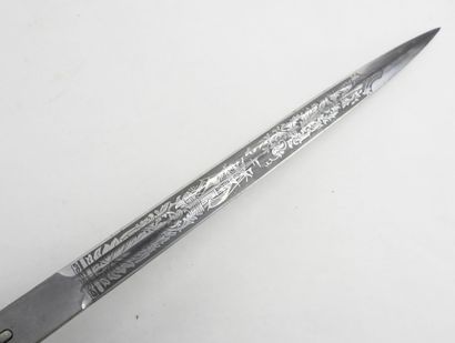GERMANY. Kriegsmarine officer's dagger model...
