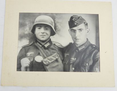 ALLEMAGNE. Diplôme de remise de la croix...
