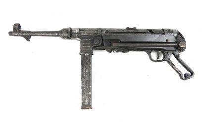 ARMES à FEU. ALLEMAGNE. Pistolet-mitrailleur...