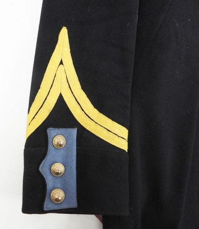 UNIFORMES. Tenue modèle 1931 d'un élève de...