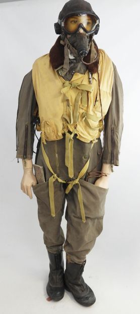 ANGLETERRE/FRANCE. MANNEQUIN de pilote des...