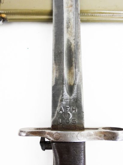 USA. Baïonnette Garand avec fourreau, marquage...