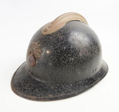 COIFFURES. Casque Adrian modèle 1926 type...