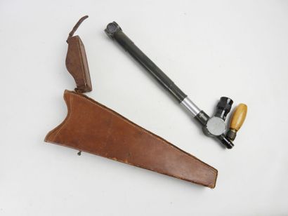 ÉQUIPEMENTS. Périscope à main modèle 1930,...