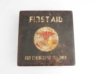 USA. First Aid 24 Unit - US Army, boite de...