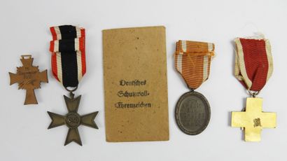 GERMANY. Atlantic Wall Medal with pouch,...