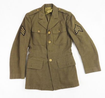 USA. Ensemble composé d'une veste de sortie...