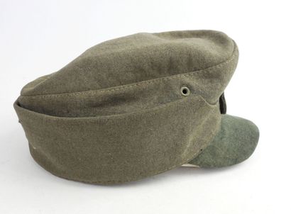 GERMANY. M43 cap in feldgrau cloth, hand-sewn...