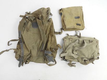 ITALIE. Sac à dos du type des ALPINI en toile...