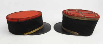 COIFFURES. Képi modèle 1935 de sous-officier...