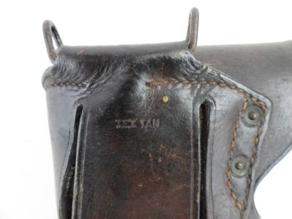 USA. Holster Colt 45 en cuir marron, fabricant...