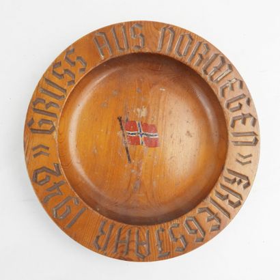 GERMANY. Wooden plate engraved 