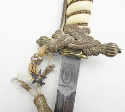 GERMANY. Kriegsmarine officer's dagger model...
