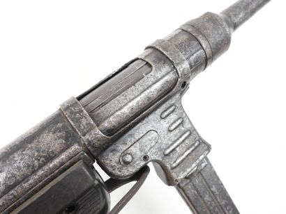 ARMES à FEU. ALLEMAGNE. Pistolet-mitrailleur...