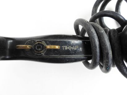 USA. Téléphone de campagne EE-8-B - US Army,...