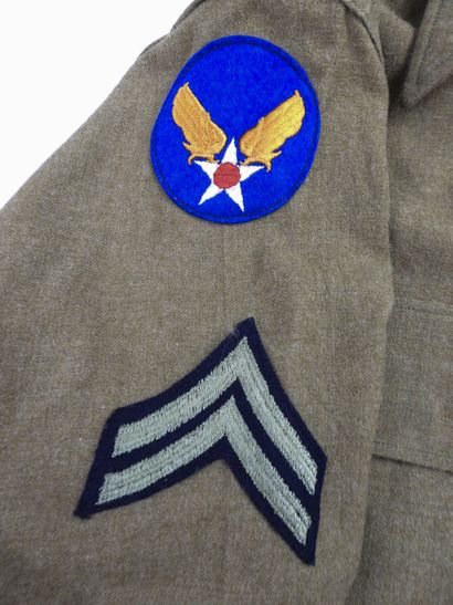 USA. Ensemble composé d'une veste de sortie...
